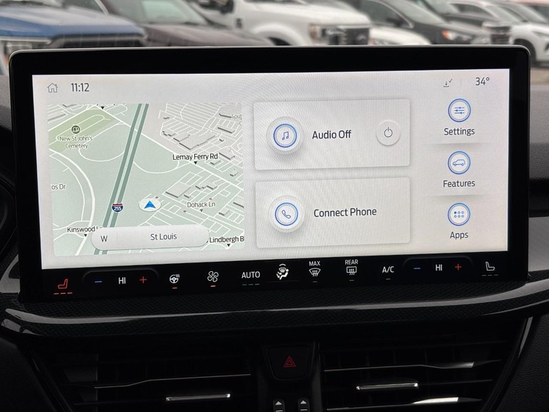 Ford Escape Vehicle Full-screen Gallery Image 22