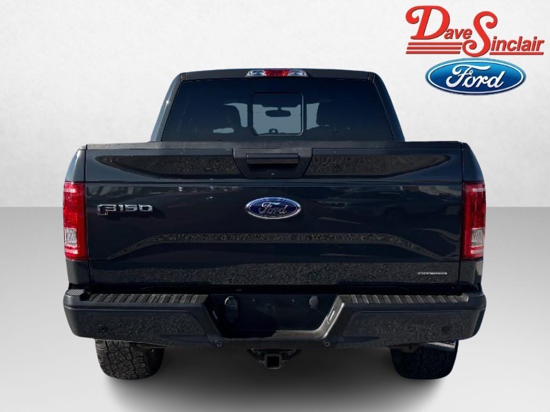 Ford F-150 Vehicle Full-screen Gallery Image 08