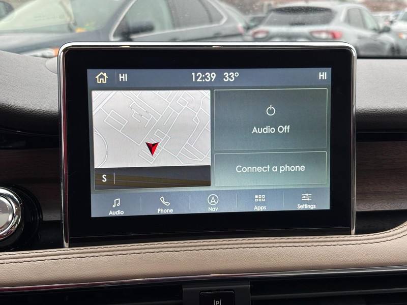 Lincoln Corsair Vehicle Image 22