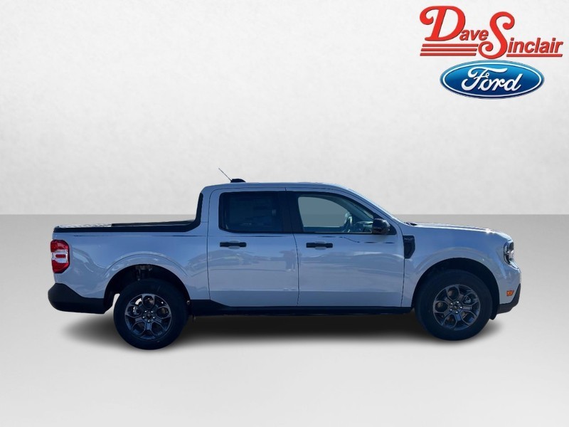 Ford Maverick Vehicle Full-screen Gallery Image 05