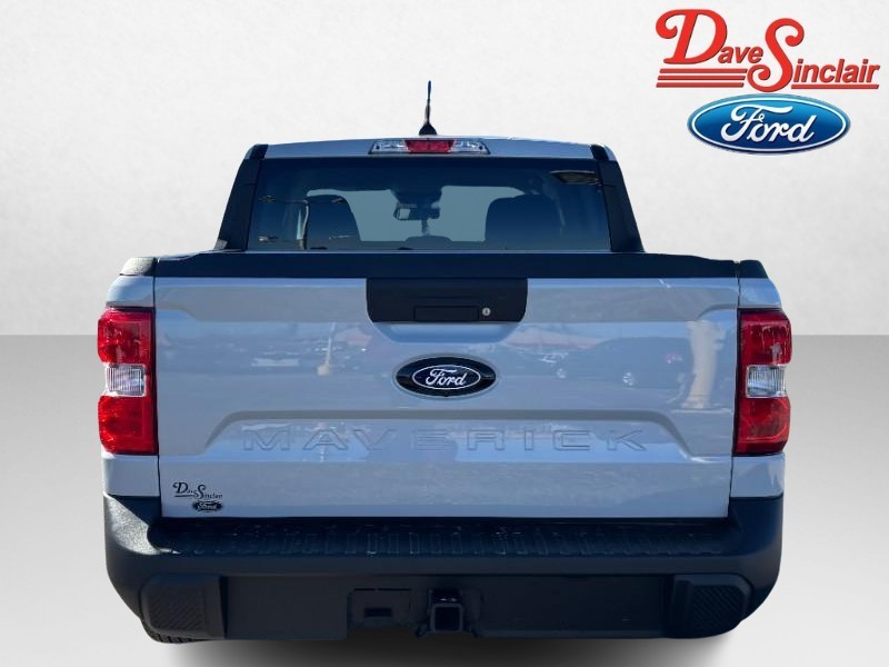 Ford Maverick Vehicle Full-screen Gallery Image 08