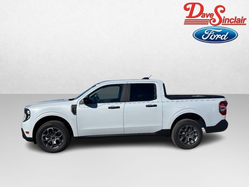 Ford Maverick Vehicle Full-screen Gallery Image 10