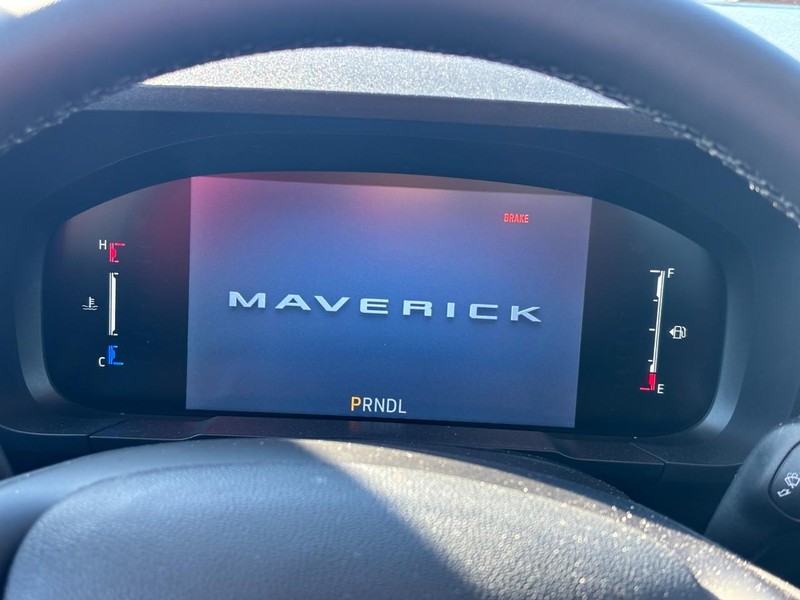 Ford Maverick Vehicle Full-screen Gallery Image 23