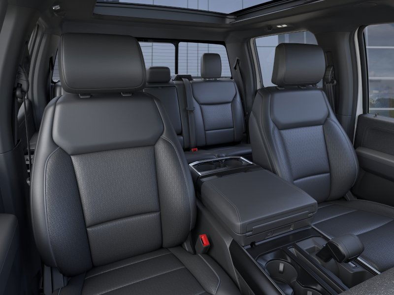 Ford F-150 Vehicle Full-screen Gallery Image 12