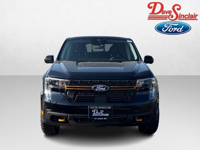 Ford Maverick Vehicle Full-screen Gallery Image 02