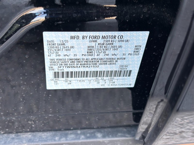 Ford Maverick Vehicle Full-screen Gallery Image 27