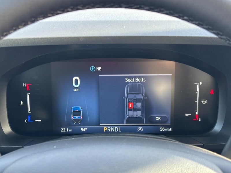 Ford Maverick Vehicle Full-screen Gallery Image 23