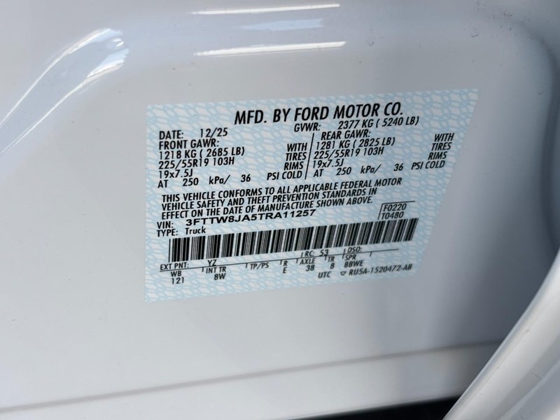 Ford Maverick Vehicle Full-screen Gallery Image 27