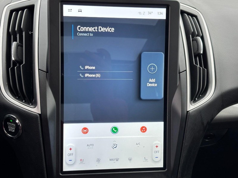 Ford Edge Vehicle Full-screen Gallery Image 22