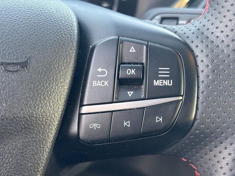 Ford Escape Vehicle Image 20