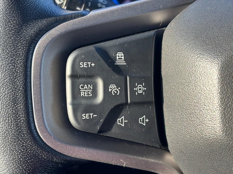 Ford Bronco Vehicle Full-screen Gallery Image 19