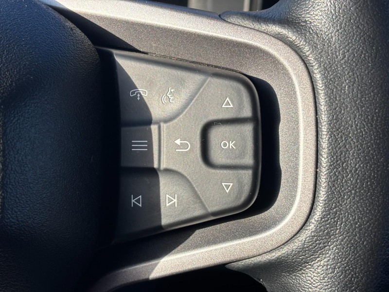 Ford Bronco Vehicle Full-screen Gallery Image 21