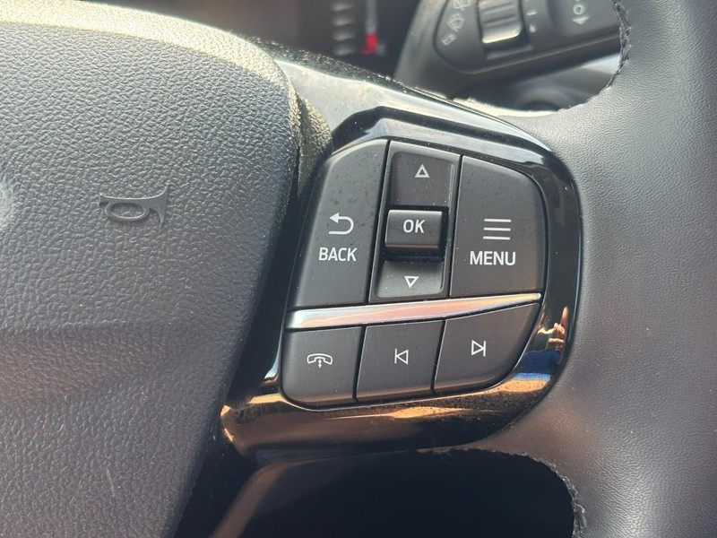Ford Escape Vehicle Image 20