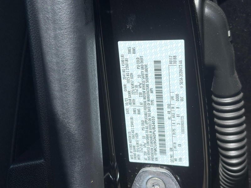 Ford Escape Vehicle Image 25