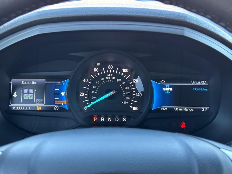 Ford Edge Vehicle Full-screen Gallery Image 23