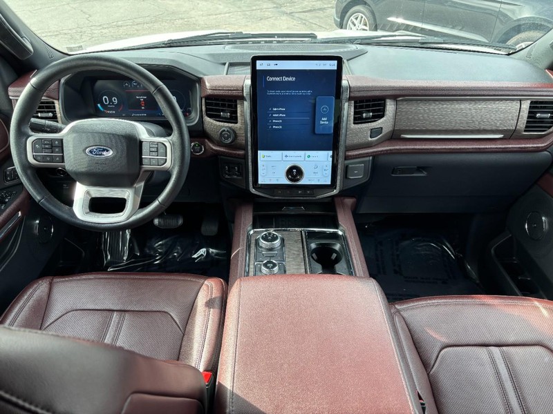 Ford Expedition Max Vehicle Image 14