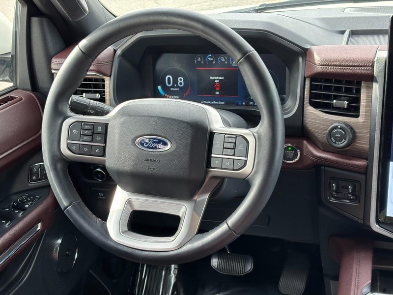 Ford Expedition Max Vehicle Image 15