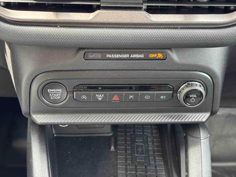 Ford Bronco Sport Vehicle Full-screen Gallery Image 26