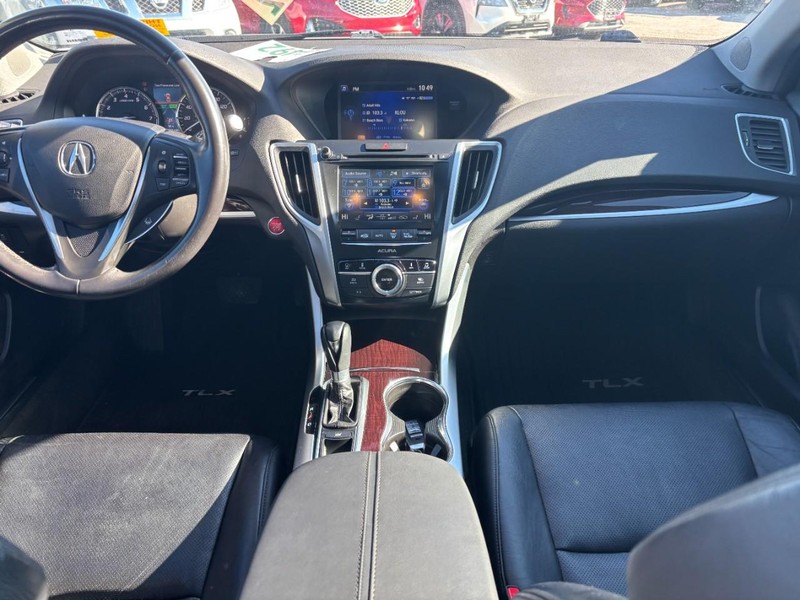 Acura TLX Vehicle Image 14