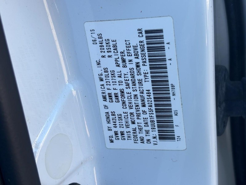 Acura TLX Vehicle Image 26