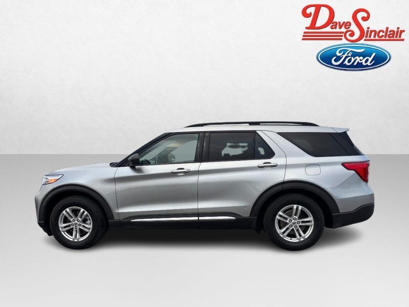 Ford Explorer Vehicle Full-screen Gallery Image 10