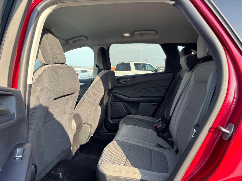 Ford Escape Vehicle Image 12