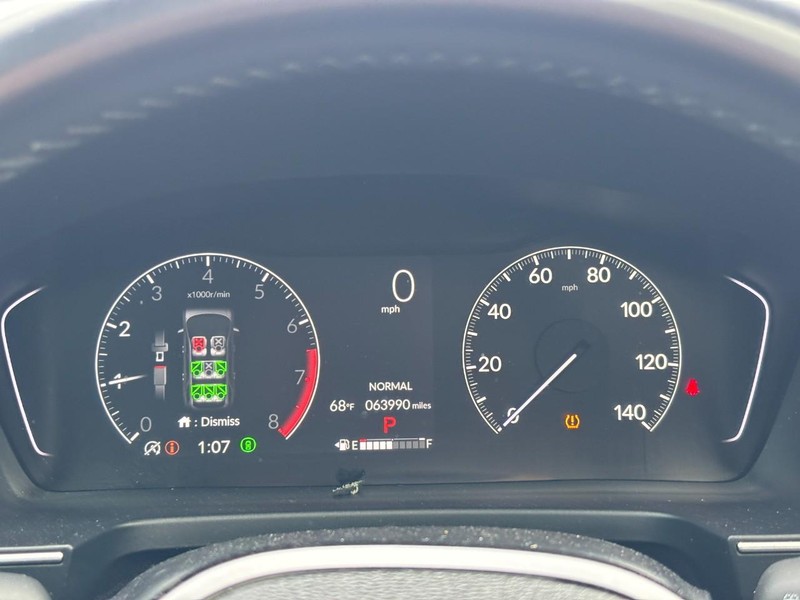 Honda Pilot Vehicle Full-screen Gallery Image 24