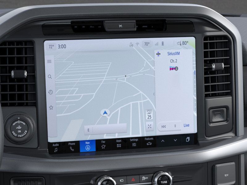 Ford F-150 Vehicle Full-screen Gallery Image 16