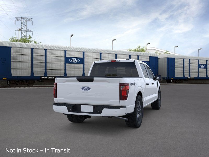 Ford F-150 Vehicle Full-screen Gallery Image 10