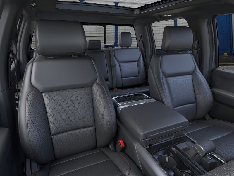 Ford F-150 Vehicle Full-screen Gallery Image 12