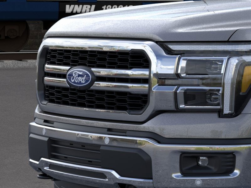 Ford F-150 Vehicle Full-screen Gallery Image 19