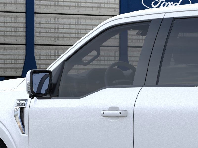 Ford F-150 Vehicle Full-screen Gallery Image 22