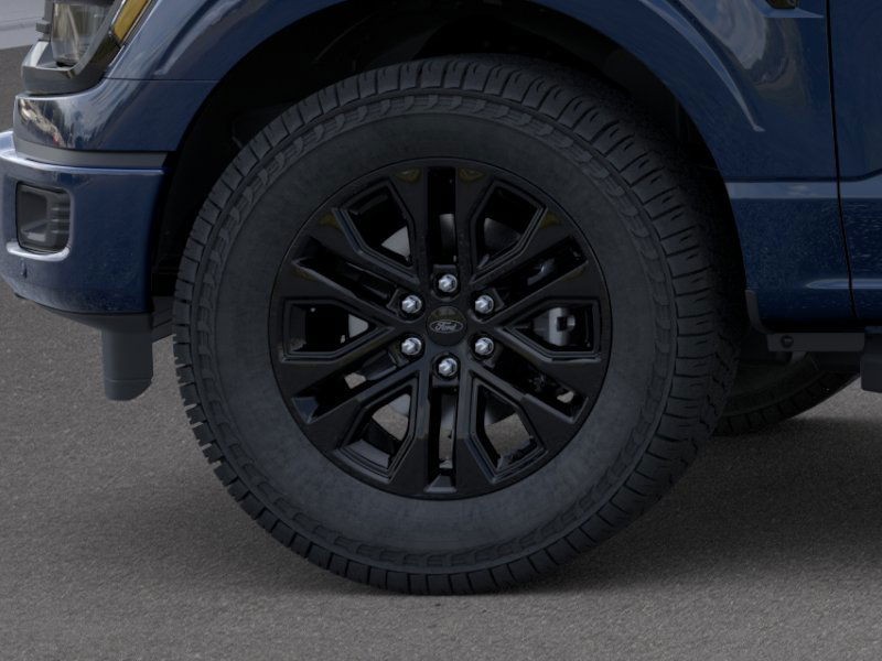 Ford F-150 Vehicle Full-screen Gallery Image 21