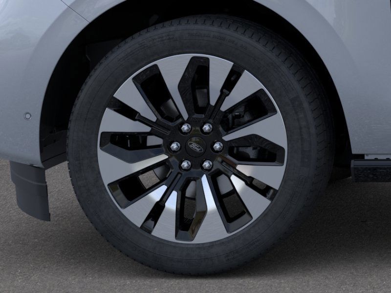 Ford Expedition Vehicle Full-screen Gallery Image 21