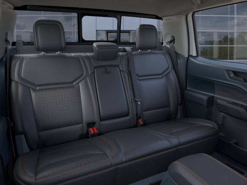 Ford Maverick Vehicle Full-screen Gallery Image 13