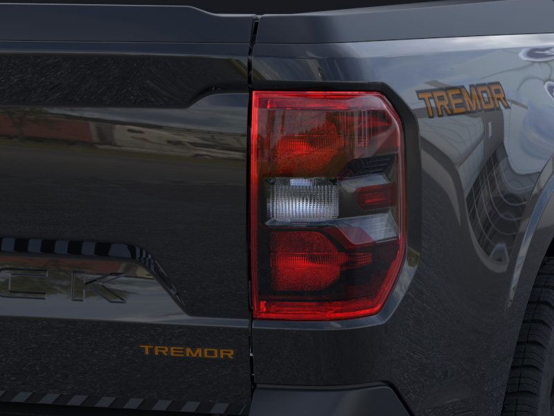 Ford Maverick Vehicle Full-screen Gallery Image 24