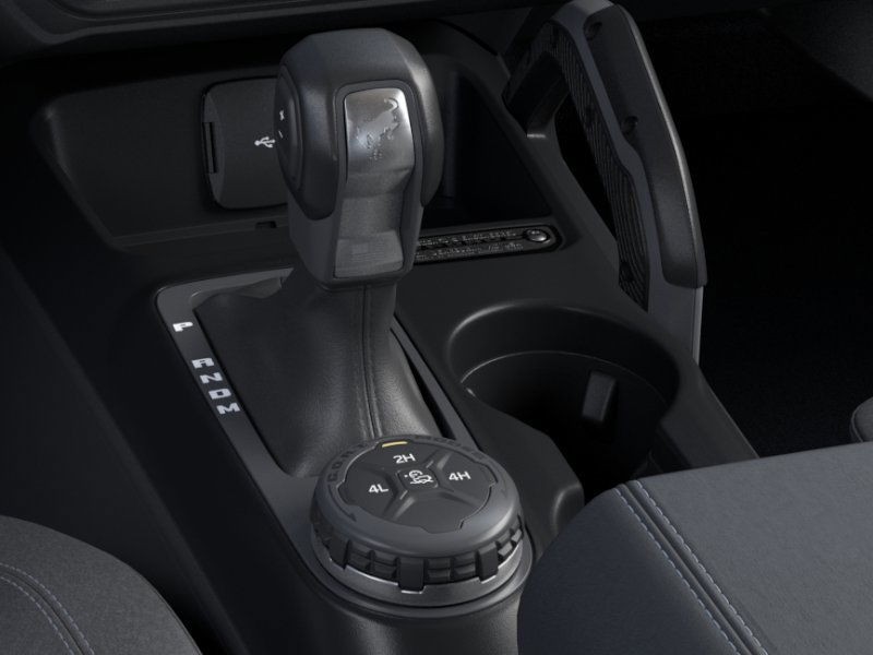 Ford Bronco Vehicle Full-screen Gallery Image 19