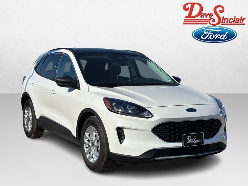 Ford Escape Vehicle Full-screen Gallery Image 04