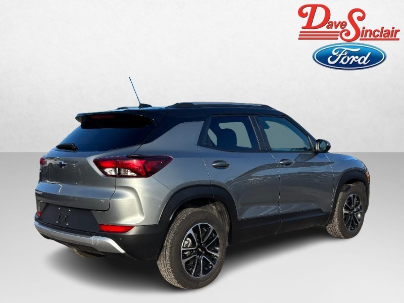 Chevrolet TrailBlazer Vehicle Full-screen Gallery Image 07