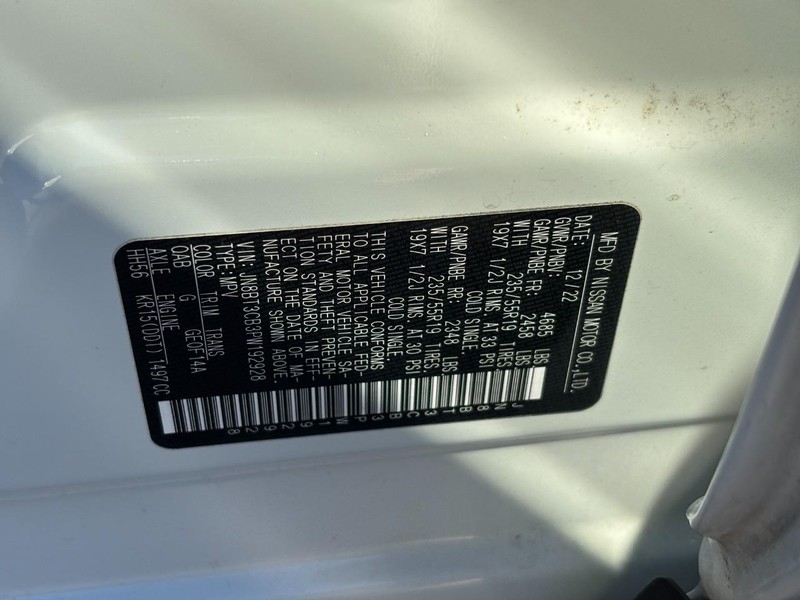 Nissan Rogue Vehicle Full-screen Gallery Image 26