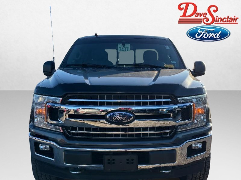 Ford F-150 Vehicle Full-screen Gallery Image 02