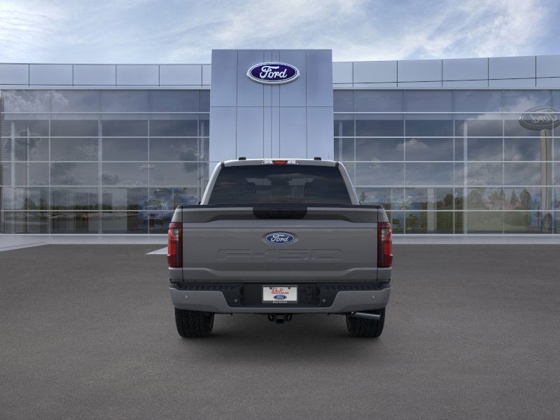 Ford F-150 Vehicle Full-screen Gallery Image 07