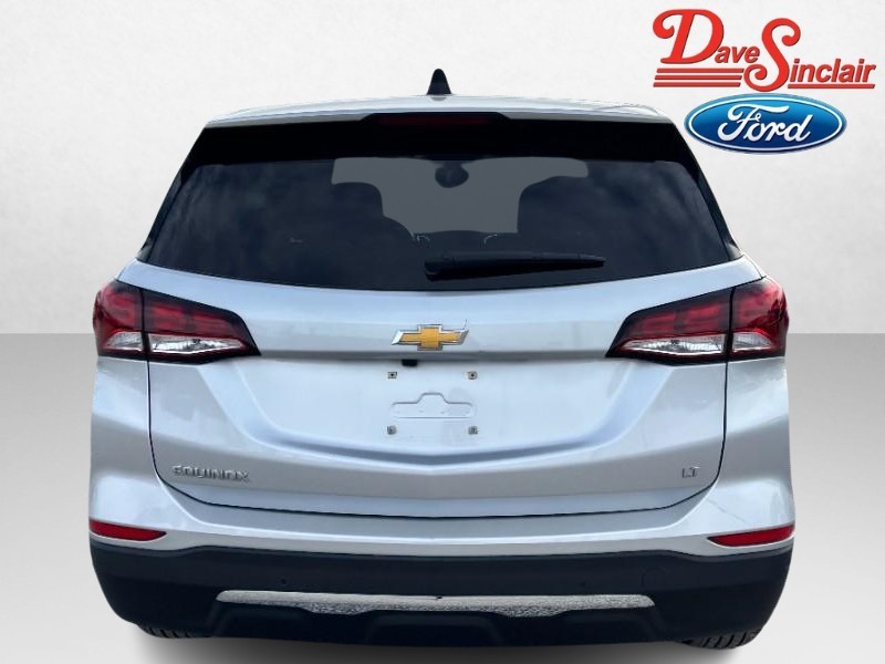 Chevrolet Equinox Vehicle Full-screen Gallery Image 06