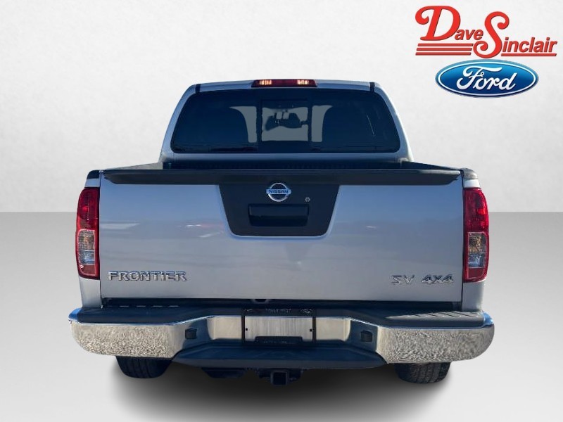 Nissan Frontier Vehicle Image 08