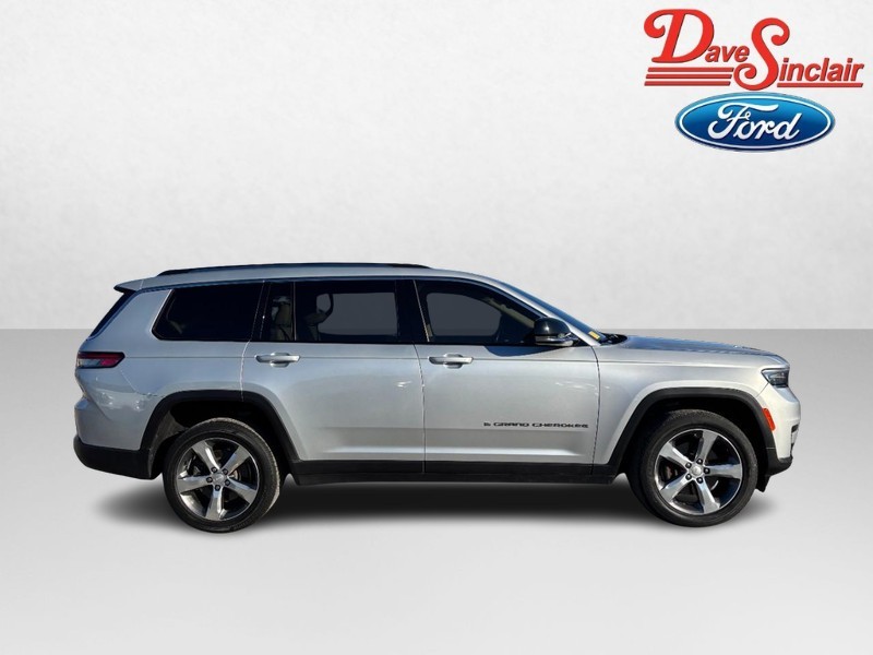 Jeep Grand Cherokee L Vehicle Image 05