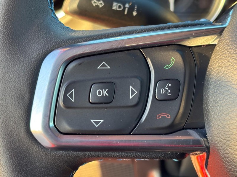 Jeep Wrangler 4xe Vehicle Full-screen Gallery Image 19