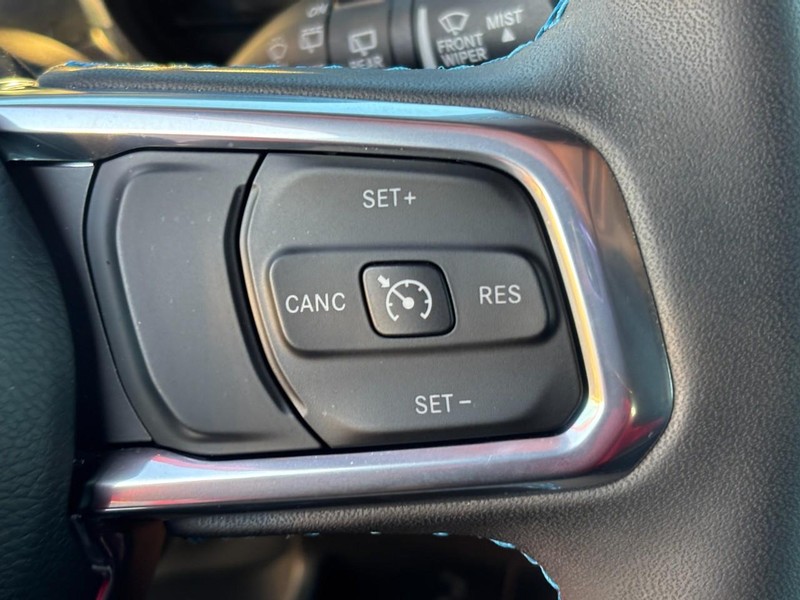 Jeep Wrangler 4xe Vehicle Full-screen Gallery Image 21