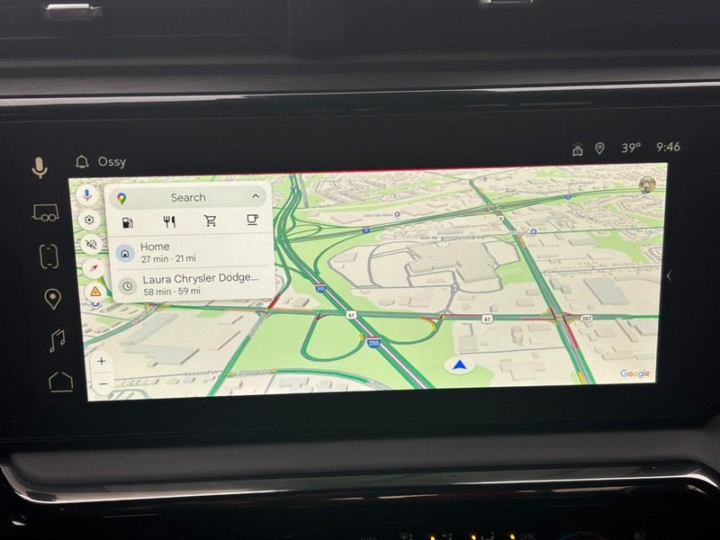 GMC Sierra 2500HD Vehicle Full-screen Gallery Image 24