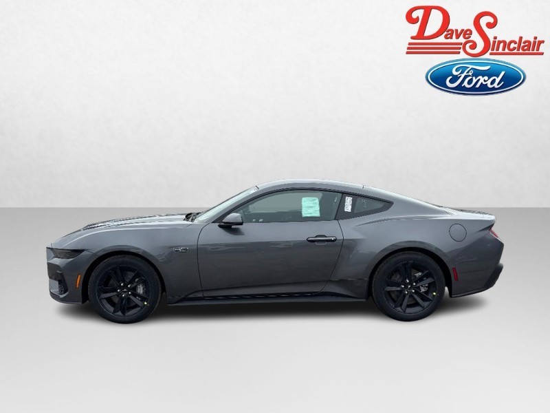 Ford Mustang Vehicle Full-screen Gallery Image 10