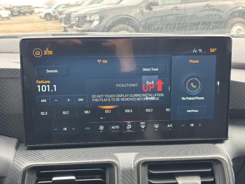 Ford Mustang Vehicle Full-screen Gallery Image 22